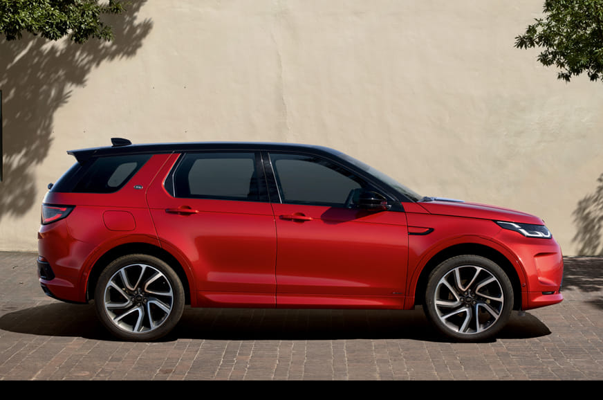 2019 Land Rover Discovery Sport image gallery - Image 2